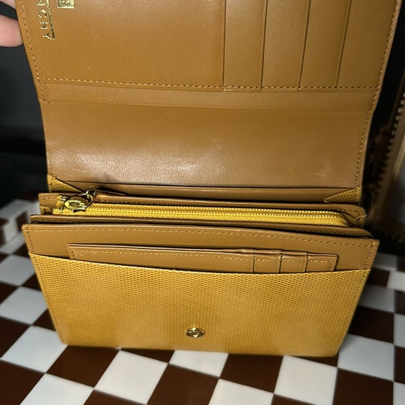 Givenchy Wallet - Picture 7 of 16